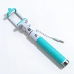 Selfie Stick con Conector 3.5 Aux Verde - Image 3